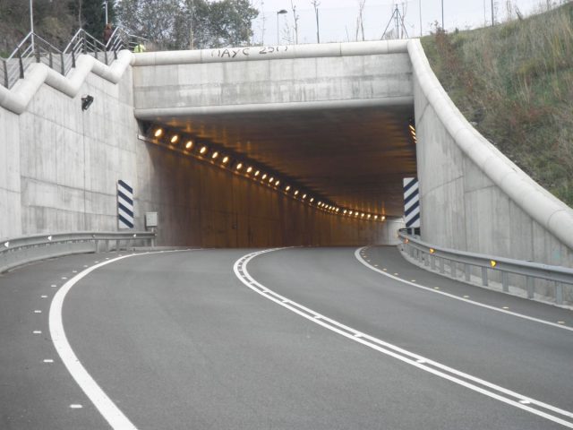 CARRETERA ACCESO ORTUELLA