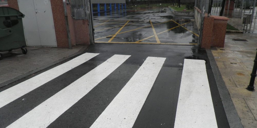 PAVIMENTACIÓN DEL PATIO DEL COLEGIO MUKUSULUBA EN BARAKALDO